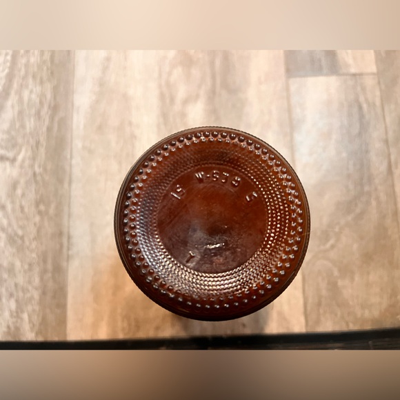 3 - vintage 1930-1940s Amber/ Brown Glass Bottle Set - Home Accents - Picture 5 of 6